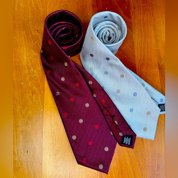Material London Tie Men’s 100% Silk - EUC - Picture 1 of 4